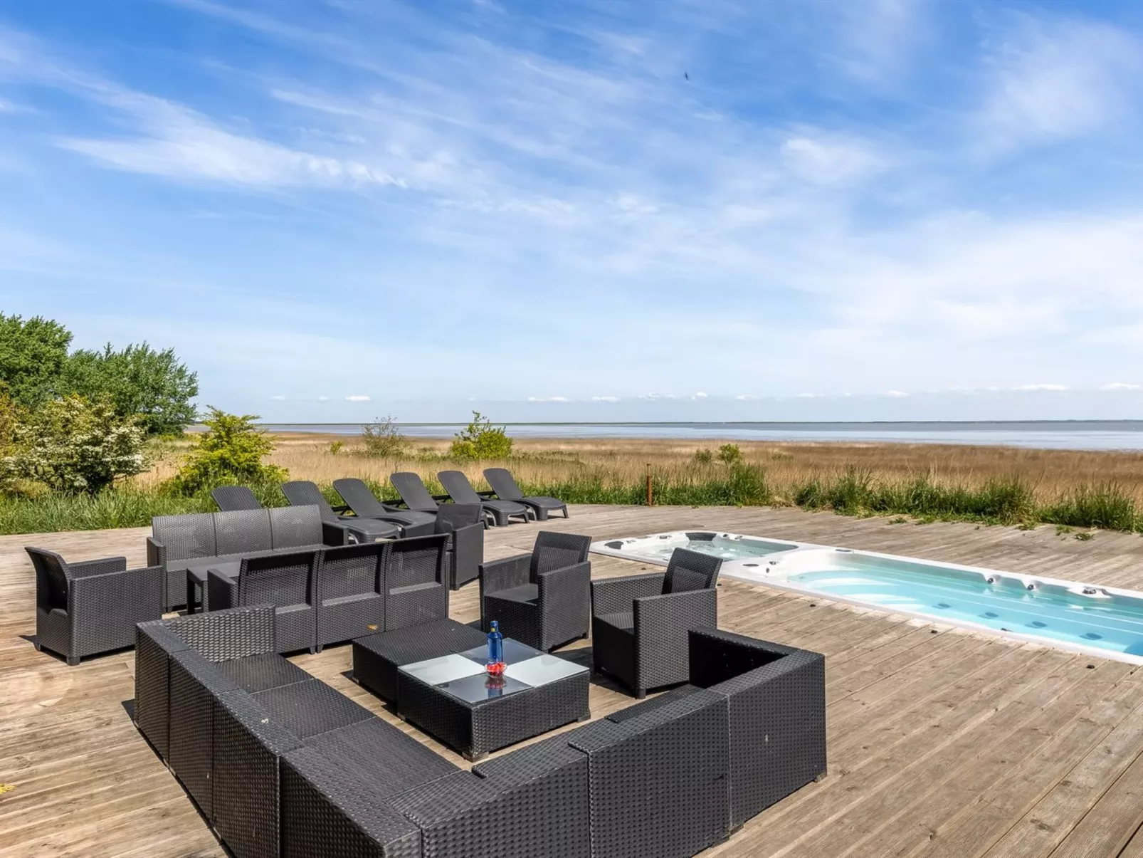 "Narvik" - 4.5km from the sea-Buiten