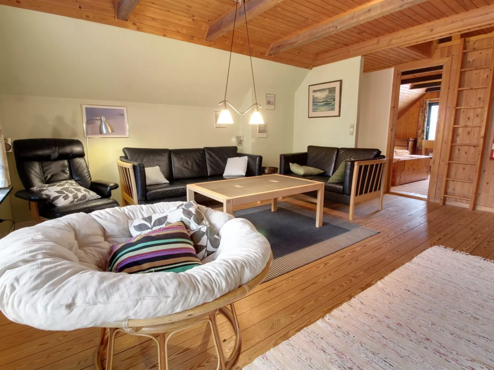 "Vendela" - 2.5km from the sea-Binnen