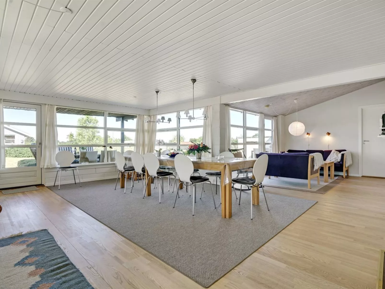 "Evald" - 200m from the sea-Binnen