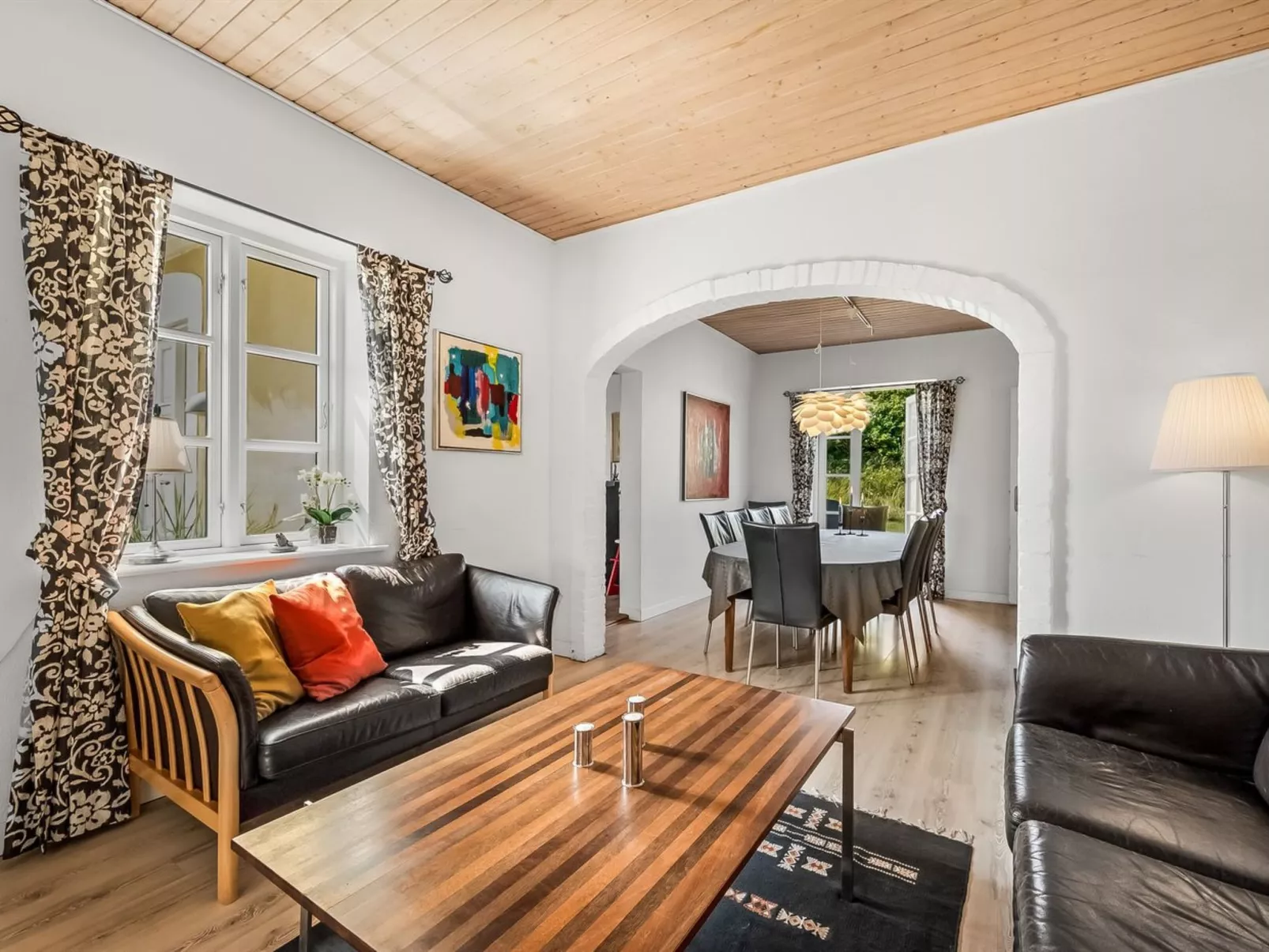 "Urte" -  from the sea-Binnen