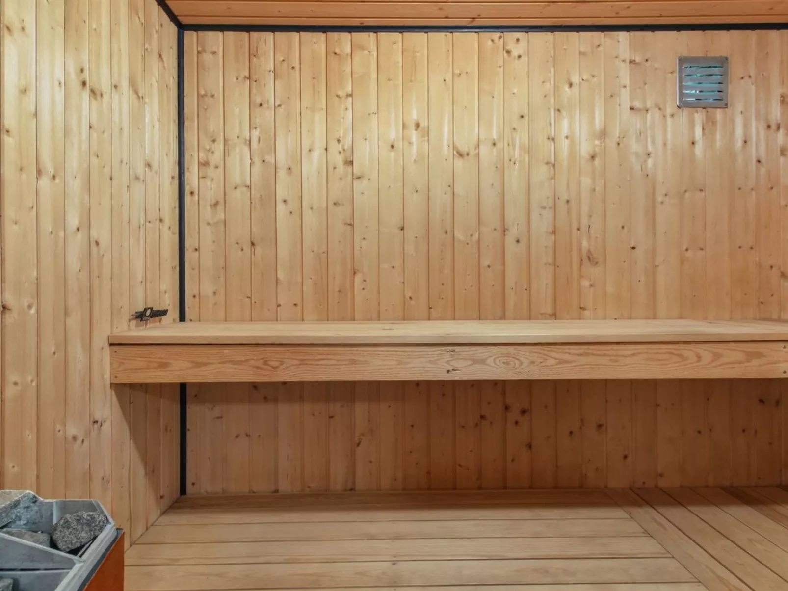 "Herma" - 300m from the sea-Binnen