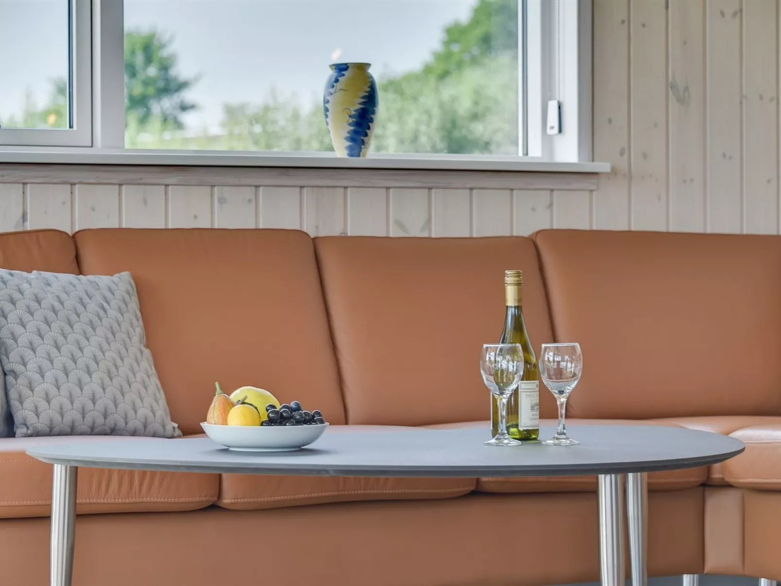 "Iorund" - 550m from the sea-Binnen