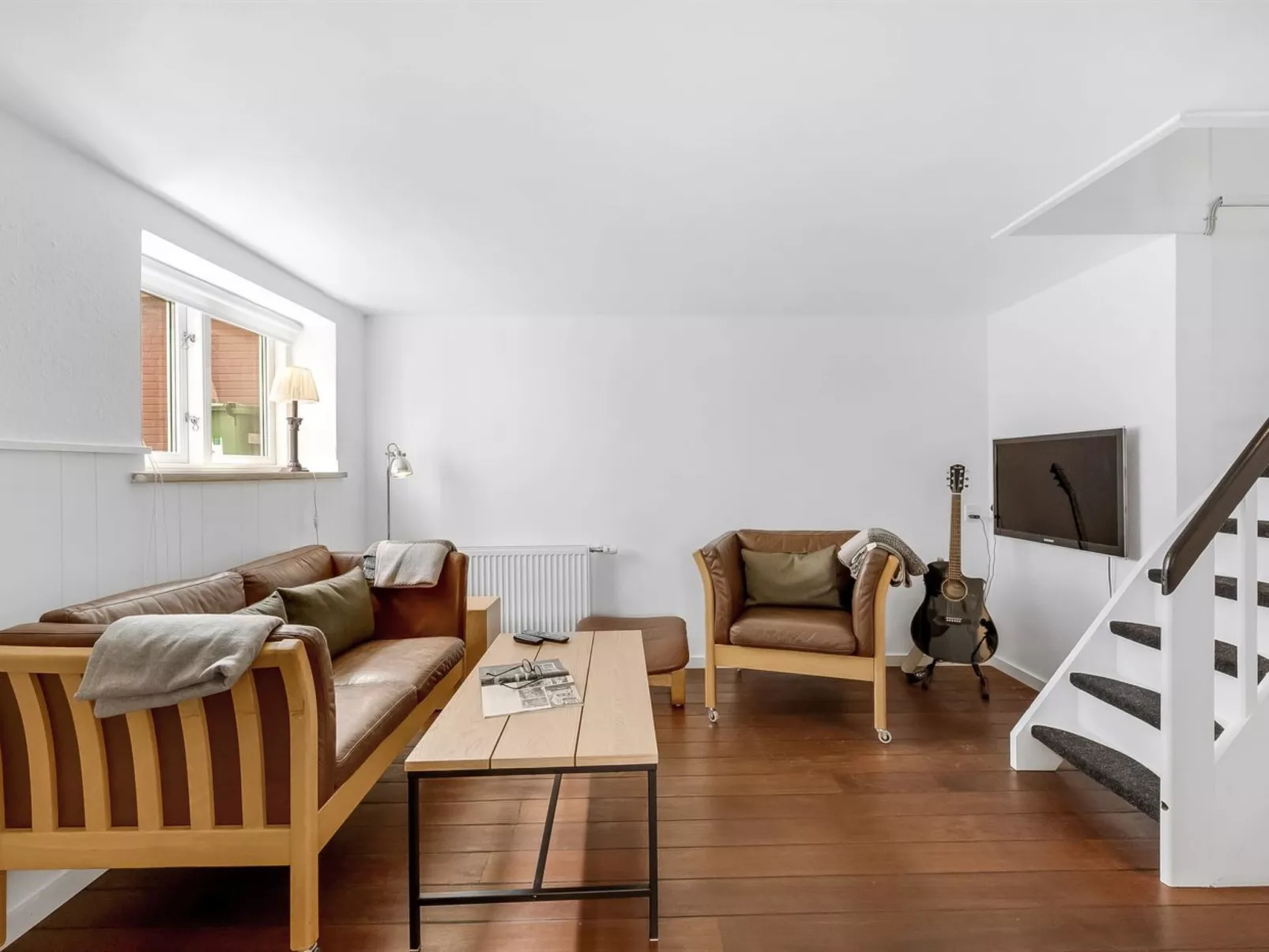 "Eluisa" - 300m from the sea-Binnen