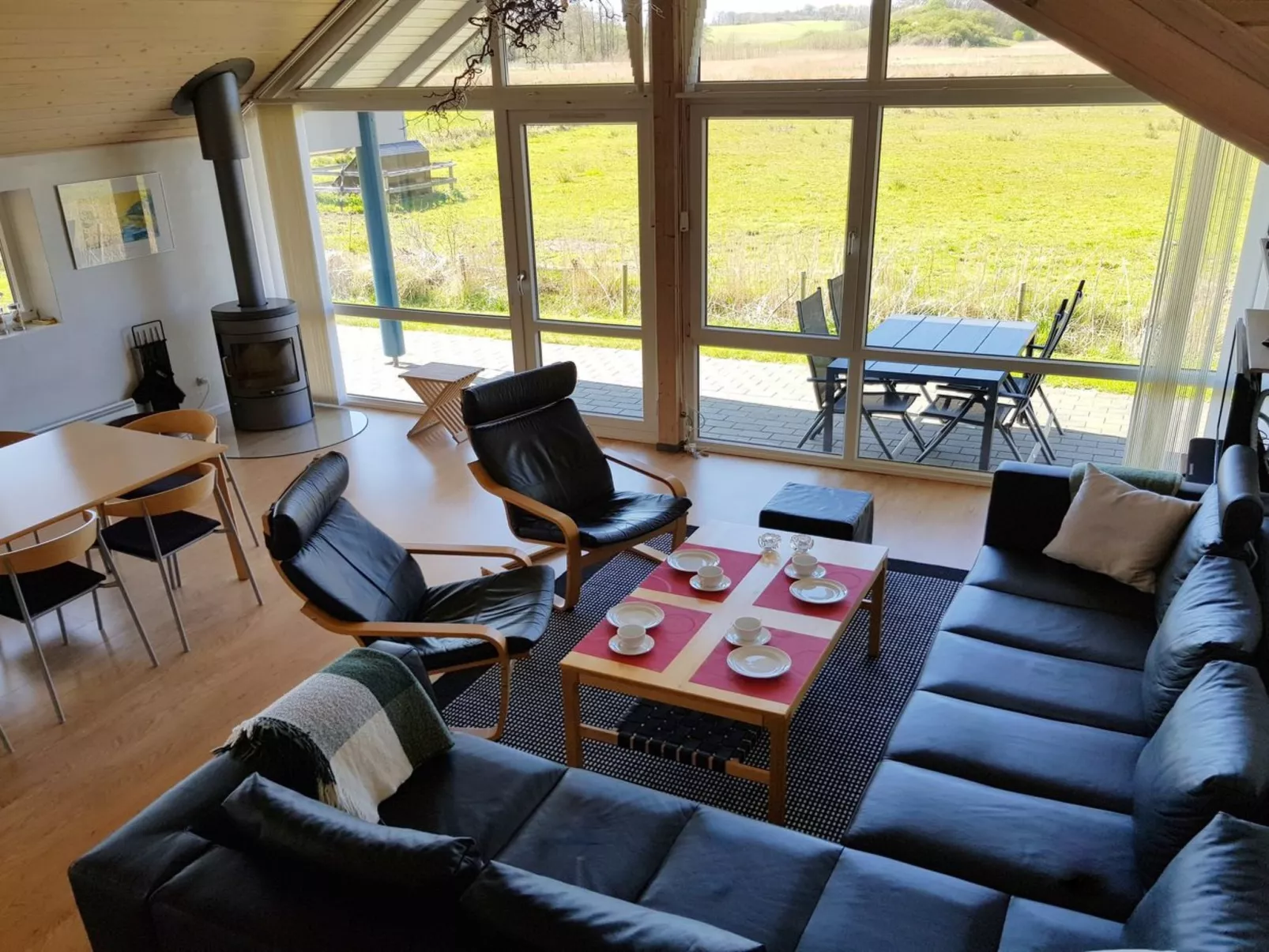 "Sigbritt" - 100m from the sea-Binnen