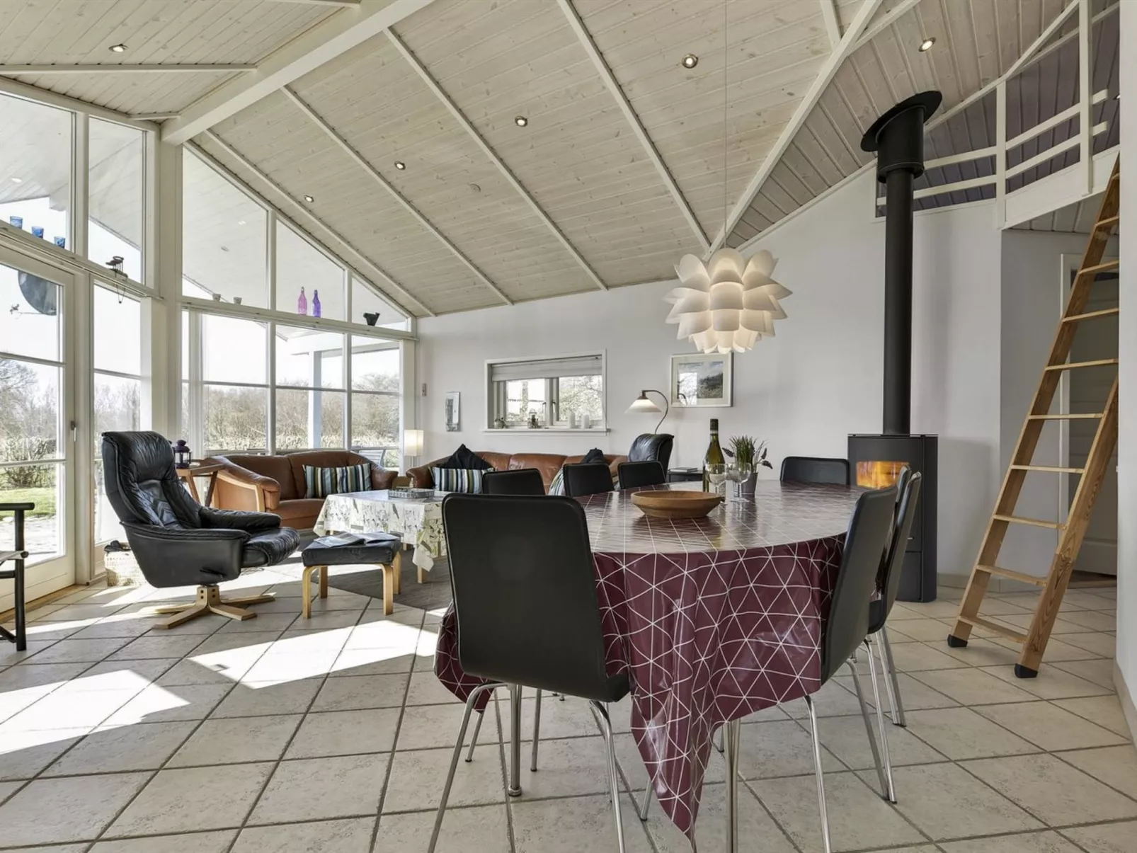 "Bara" - 600m from the sea-Binnen