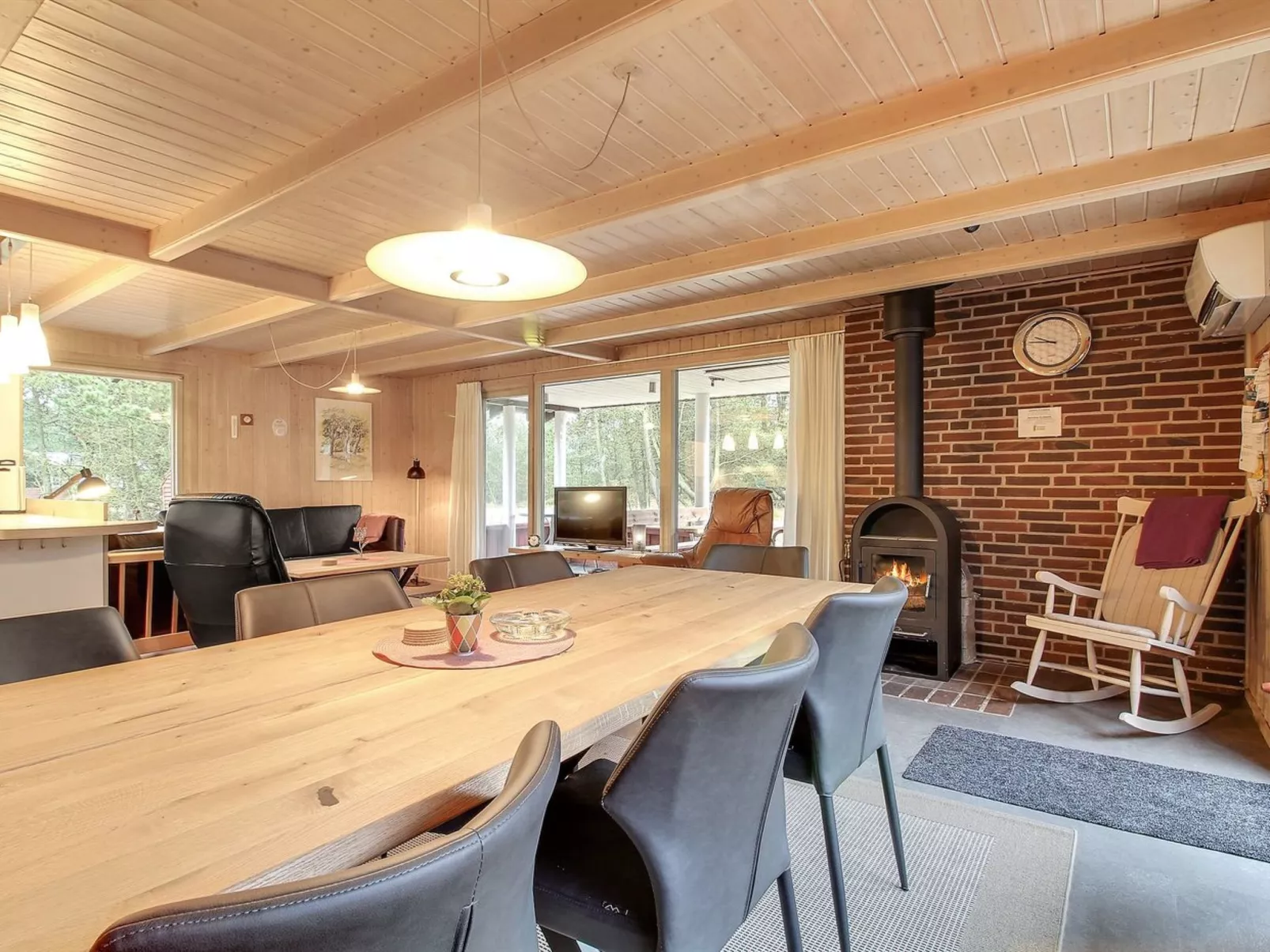 "Nandolf" - 3.5km from the sea-Binnen