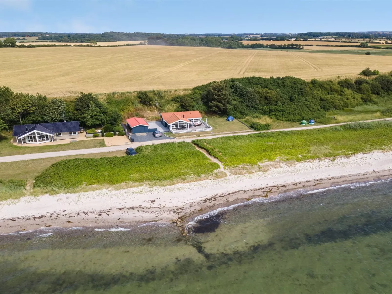 "Arnwith" - 20m from the sea-Buiten