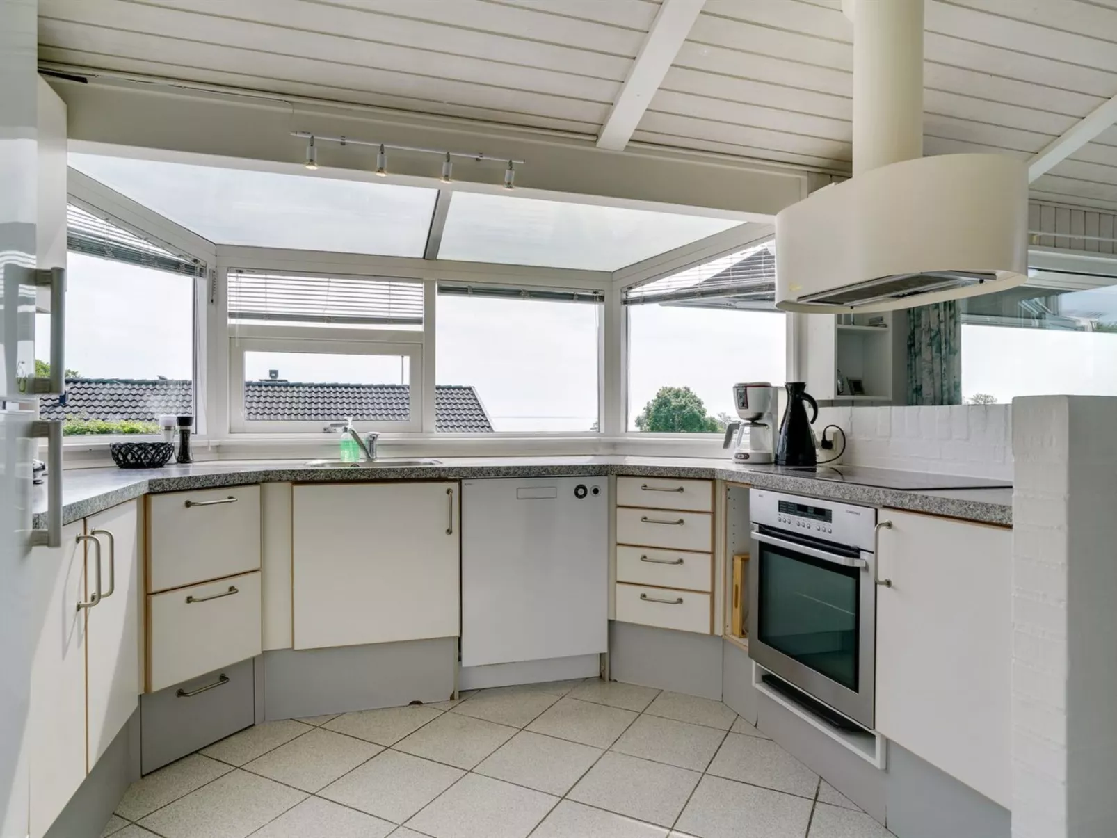 "Aasta" - 250m from the sea-Binnen