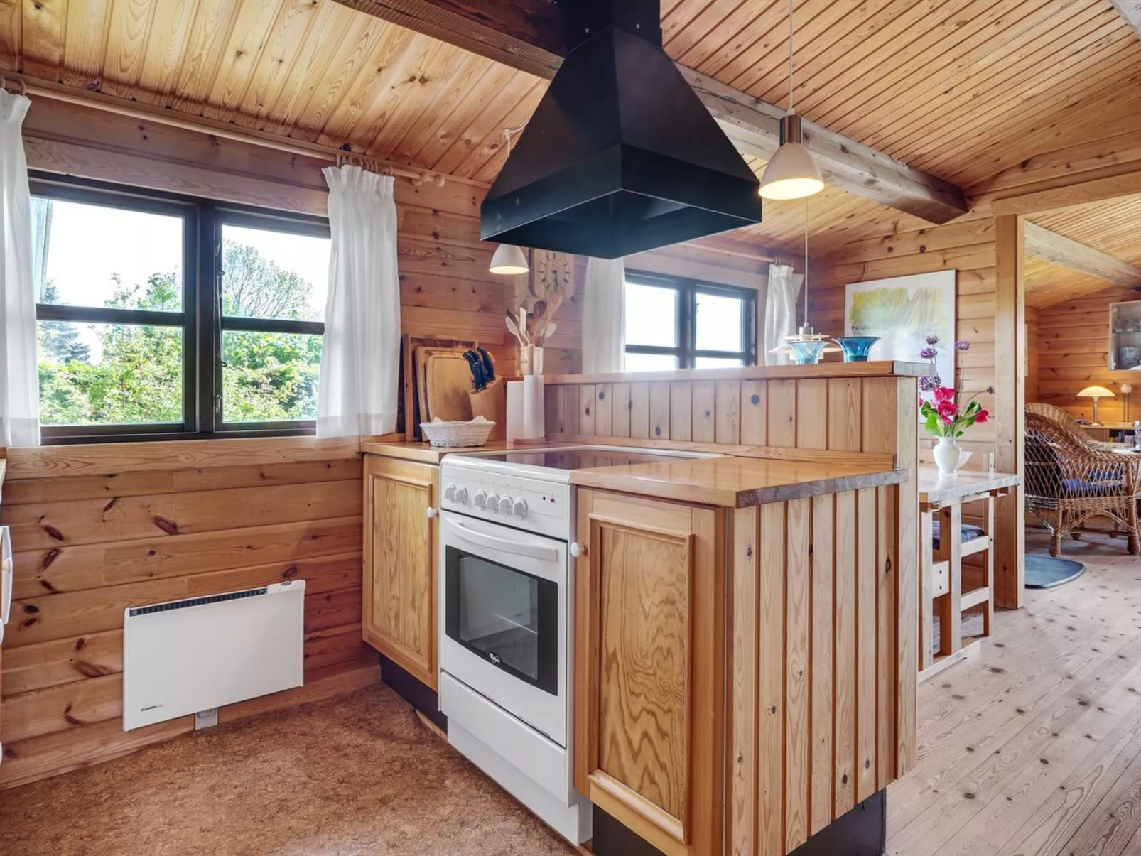 "Gudmunde" - 200m from the sea-Binnen