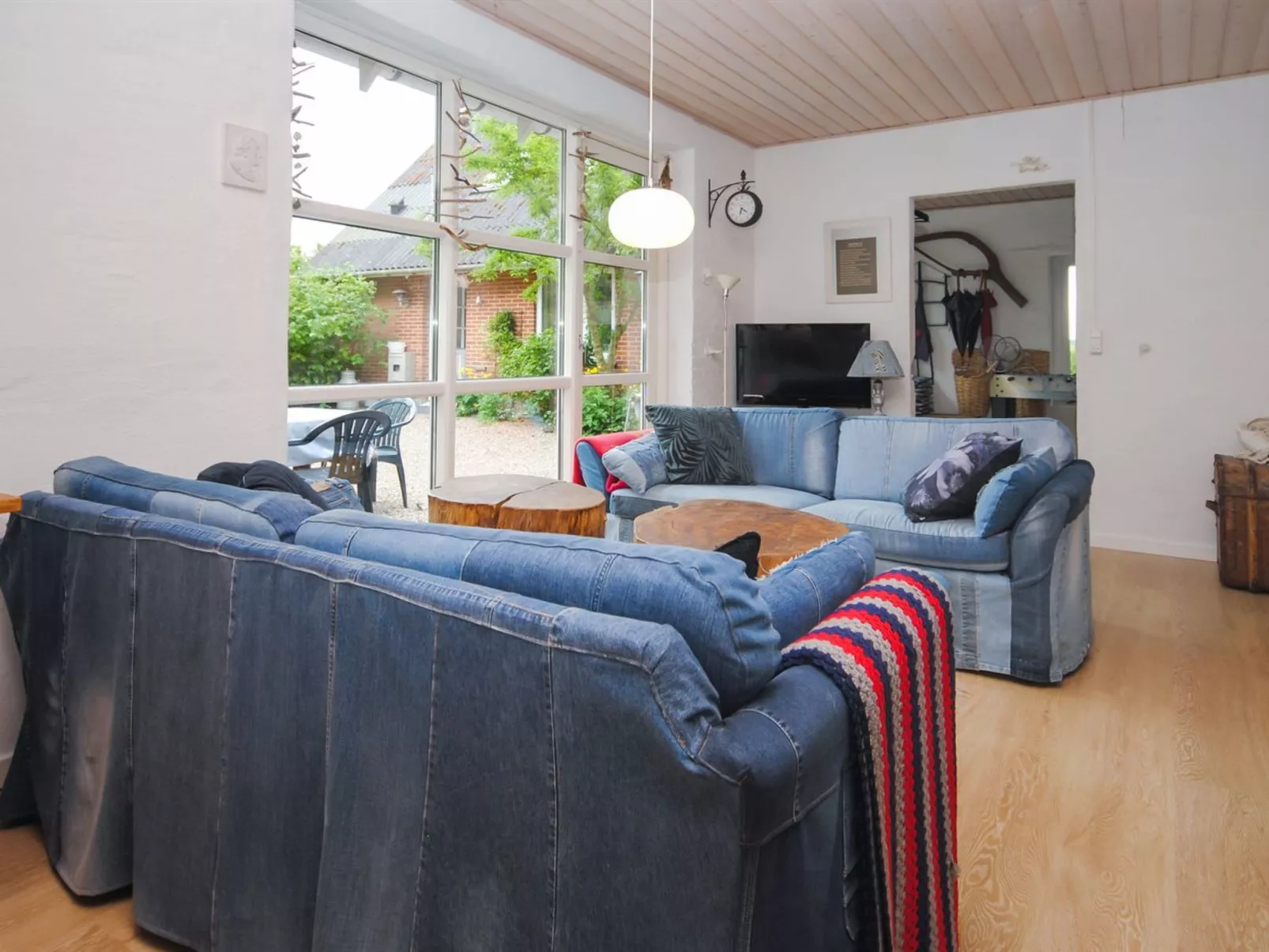 "Ludovic" - 7km from the sea-Binnen