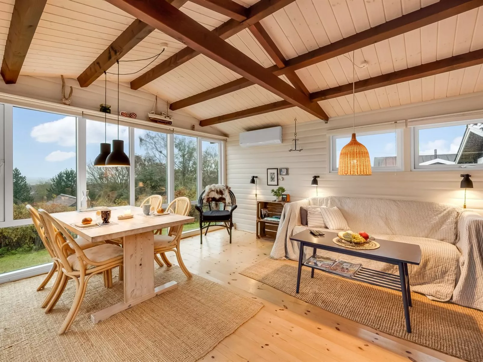 "Dimo" - 300m to the fjord-Binnen