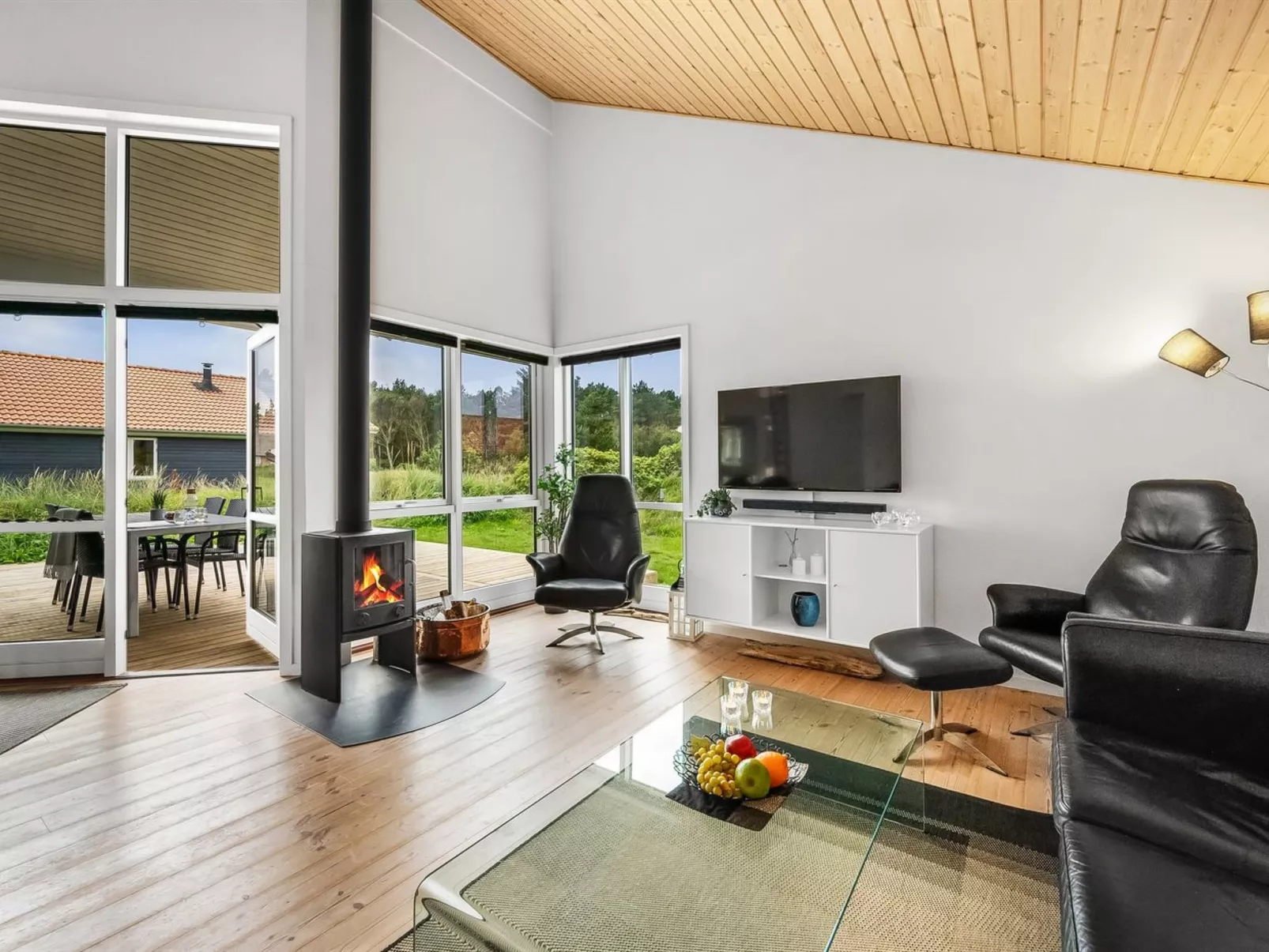 "Sylwia" -  from the sea-Binnen