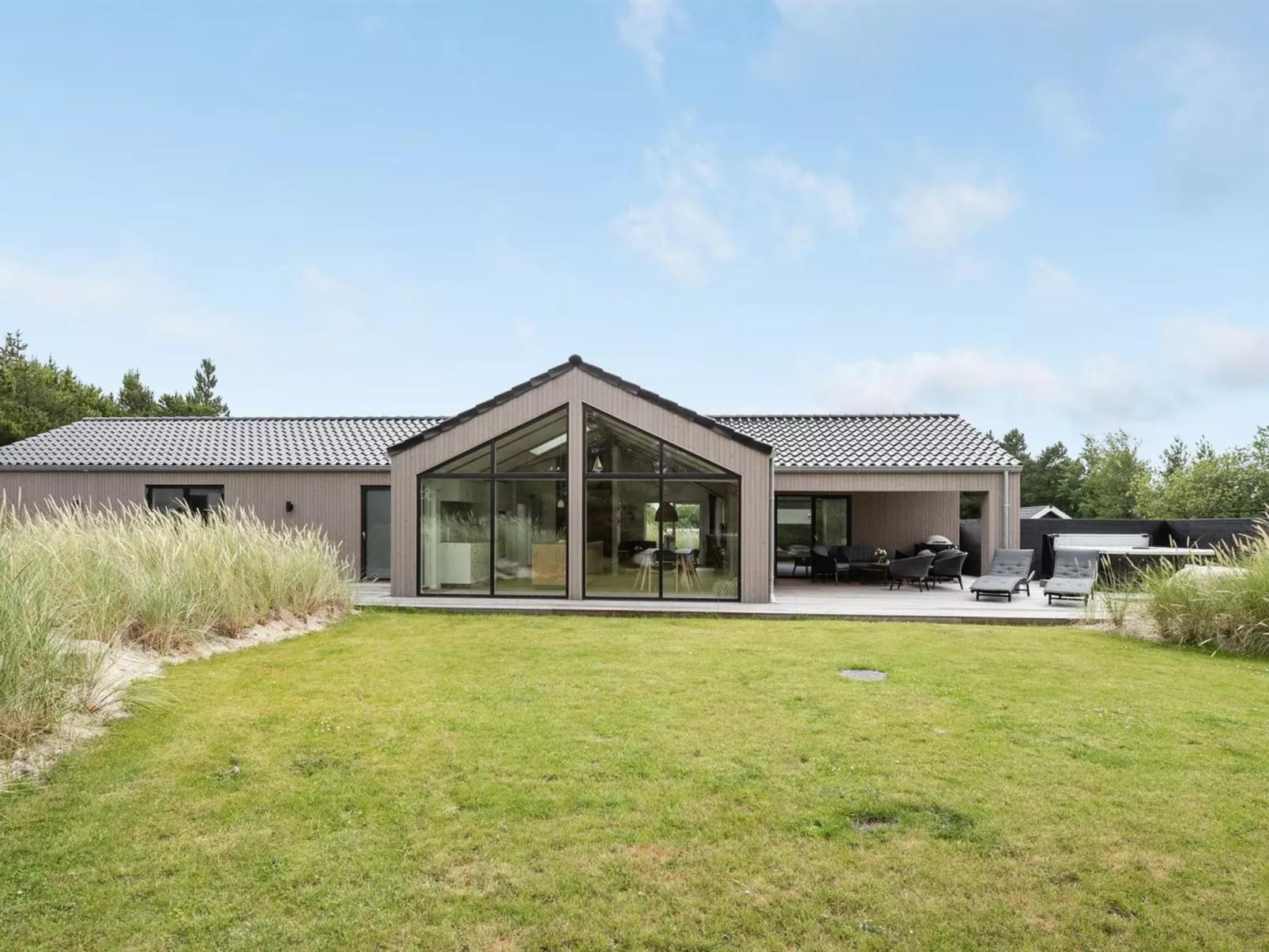 "Antonette" - 1.8km from the sea-Buiten