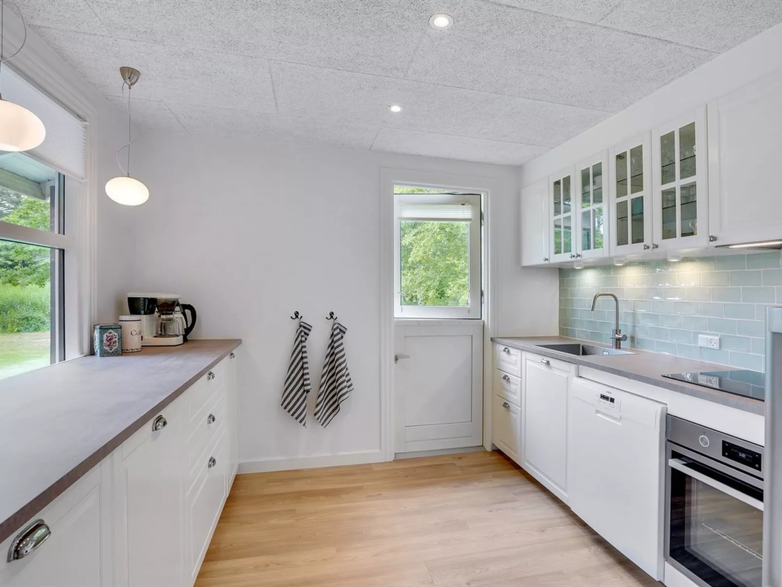 "Dagino" - 500m from the sea-Binnen