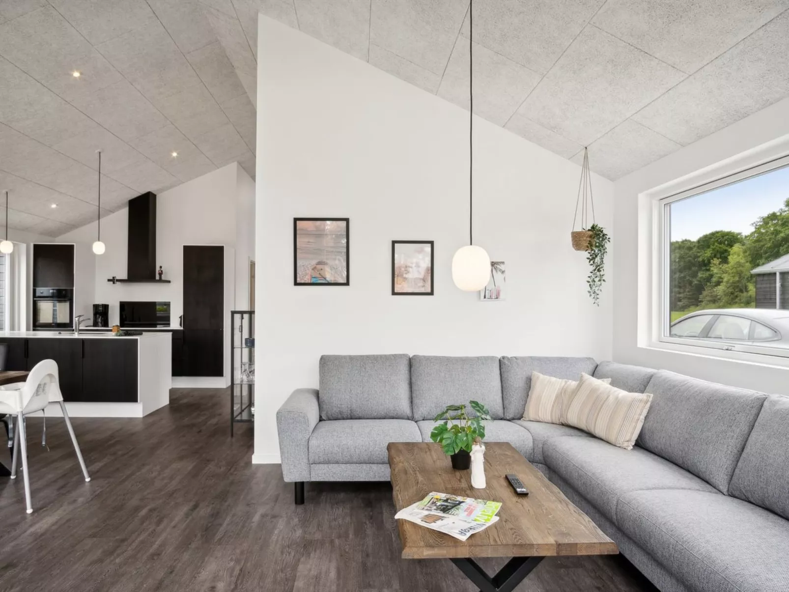 "Stygg" - 75m from the sea-Binnen