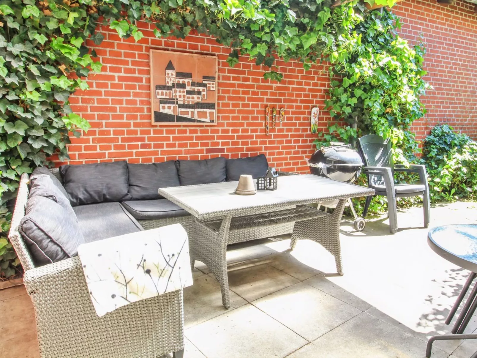 "Kiri" - 24km from the sea-Buiten