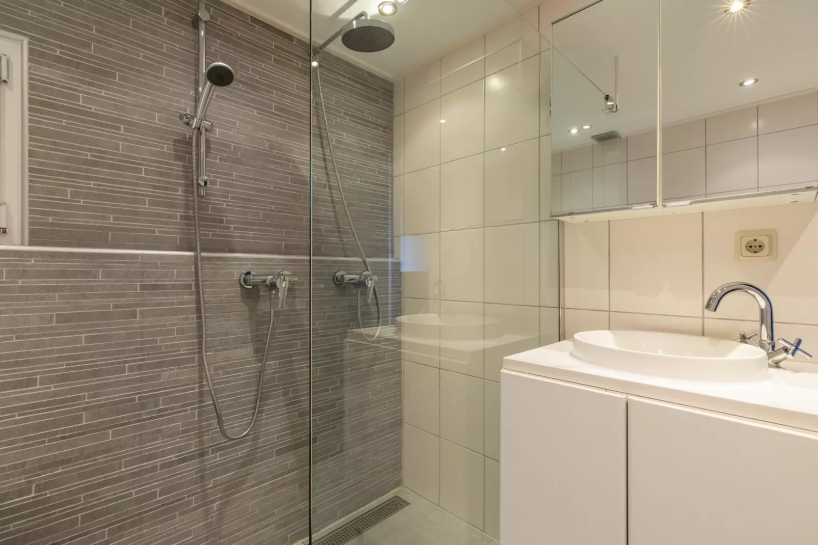 Strandhuis Schoneveld-Niet-getagd