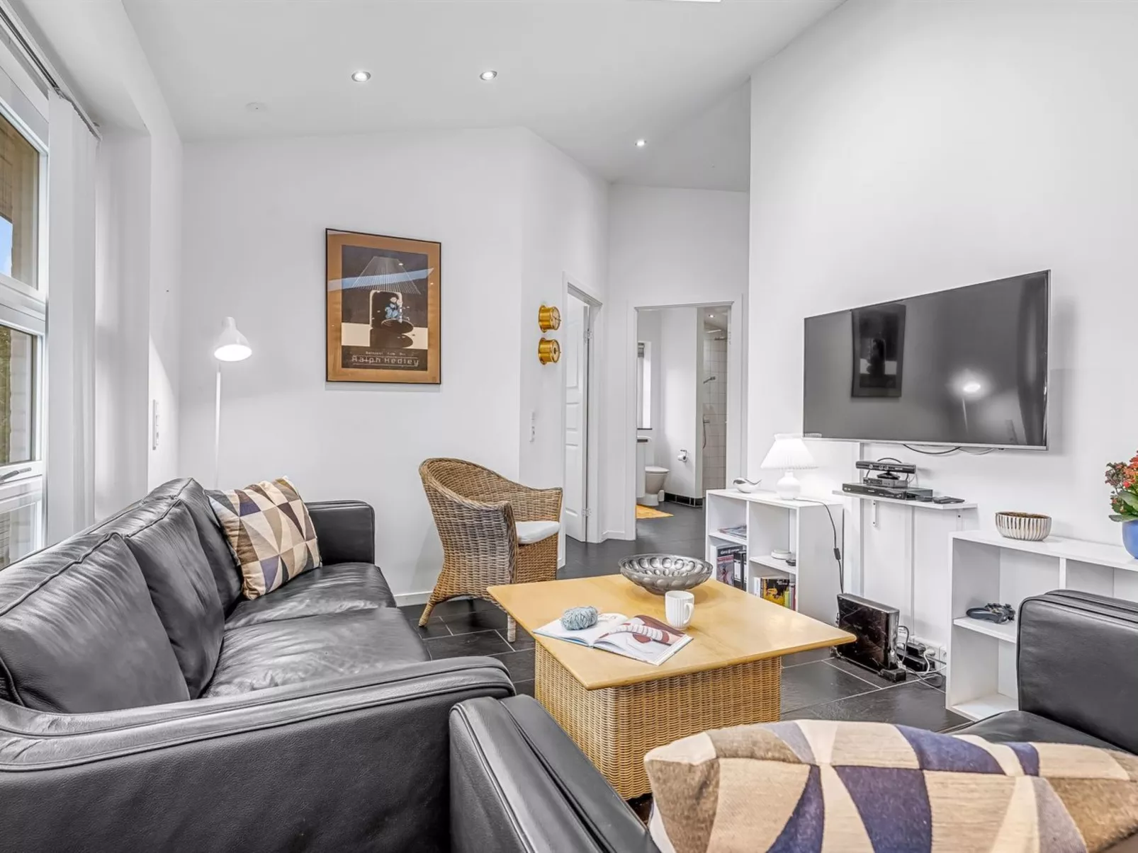 "Laulu" - 200m from the sea-Binnen