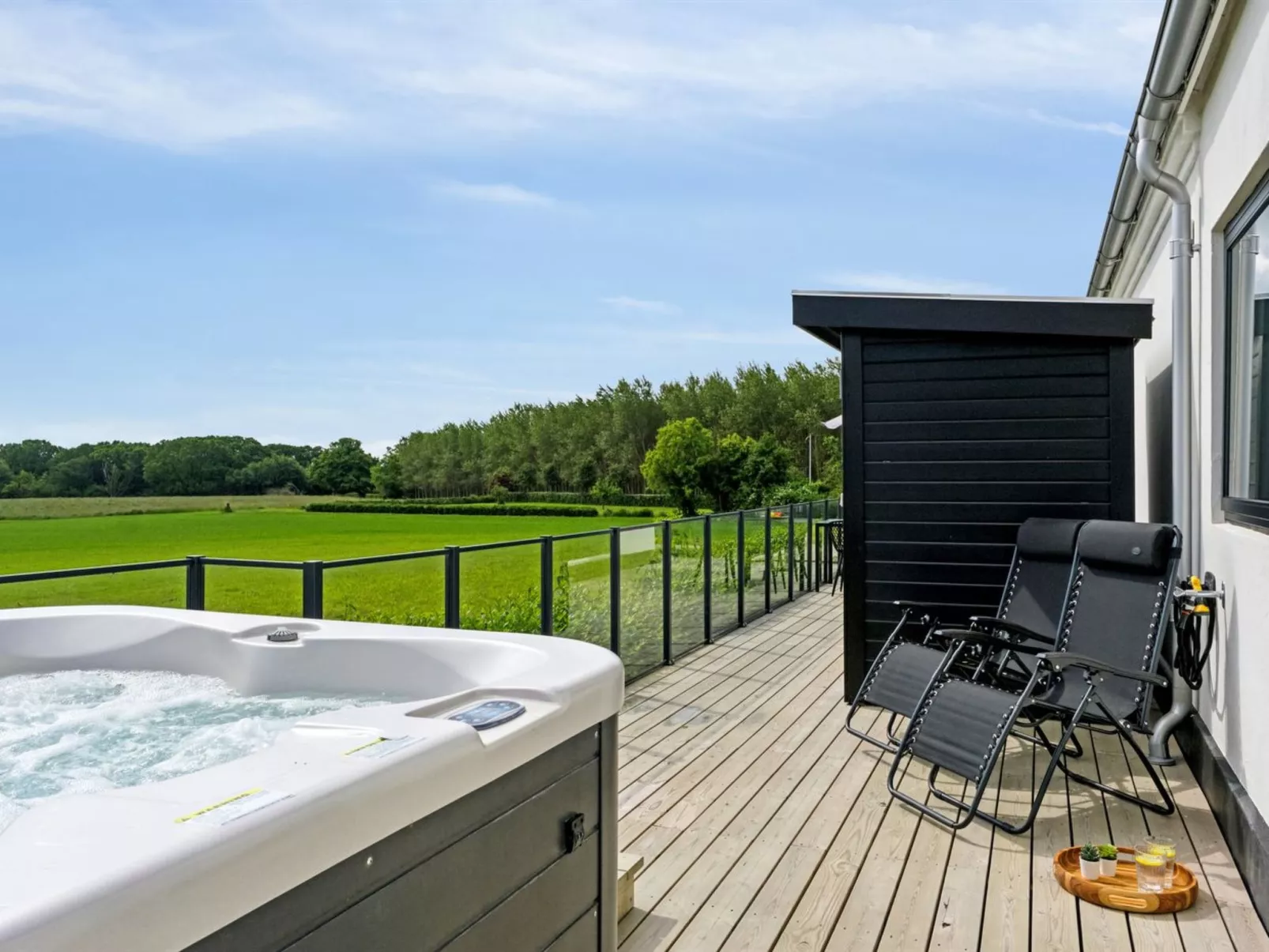 "Imilie" - 450m from the sea-Binnen