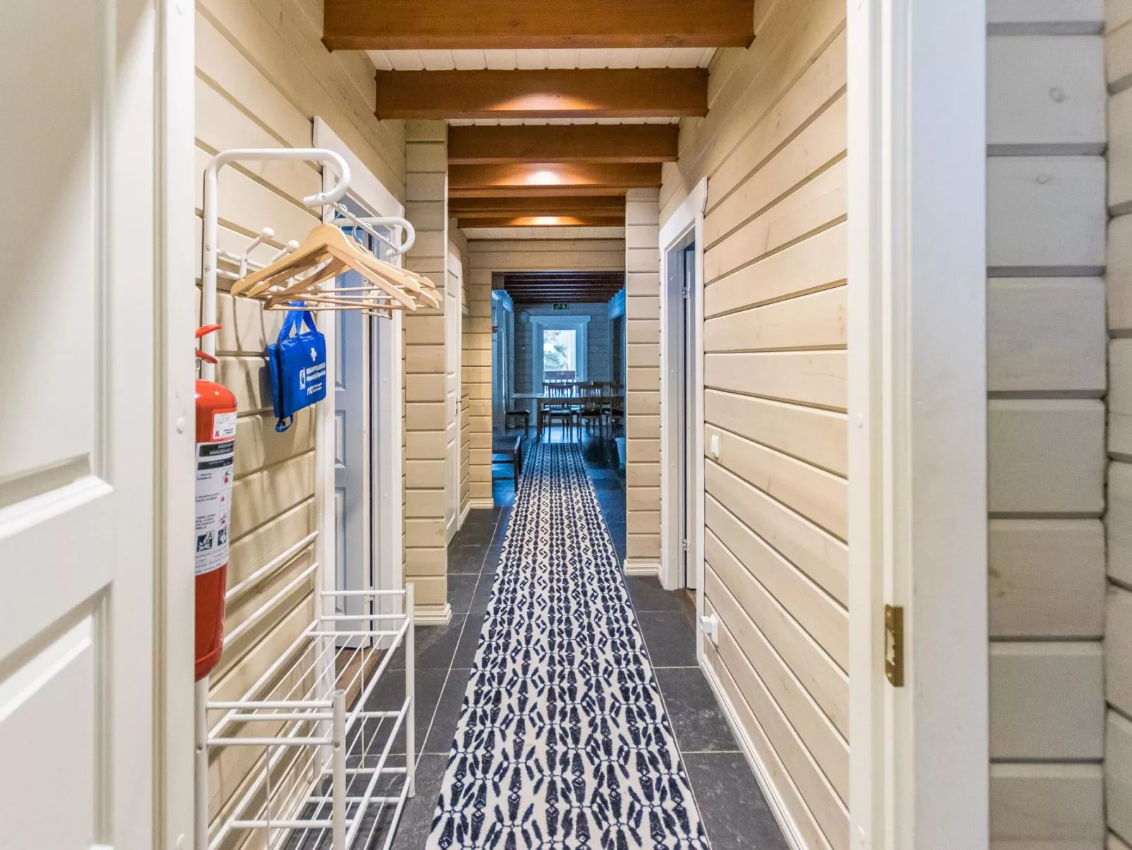 Uulanlinna a, paritalo-Binnen