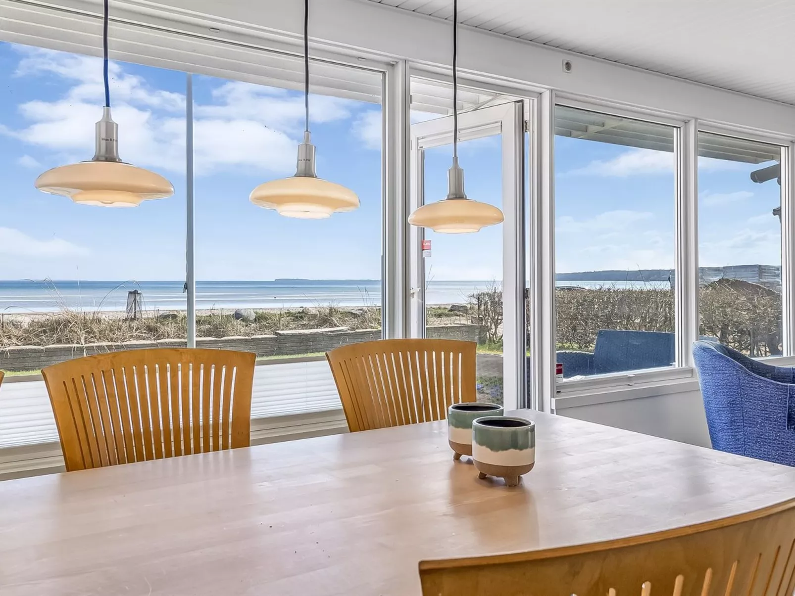 "Cornelius" - 30m from the sea-Binnen