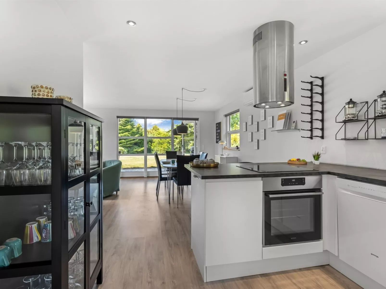 "Agneta" - 1km from the sea-Binnen