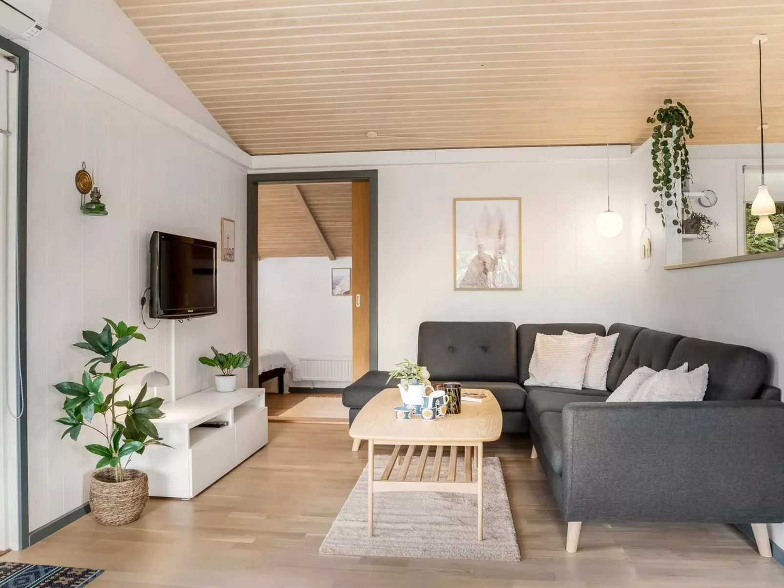 "Elba" - 2.5km from the sea-Binnen