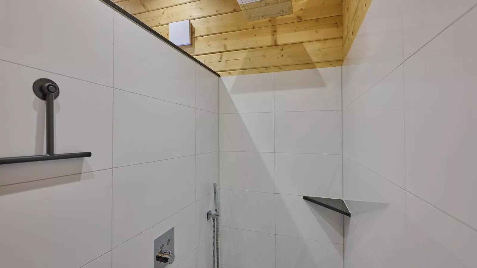 Bie Leentje op de Wei-Badkamer