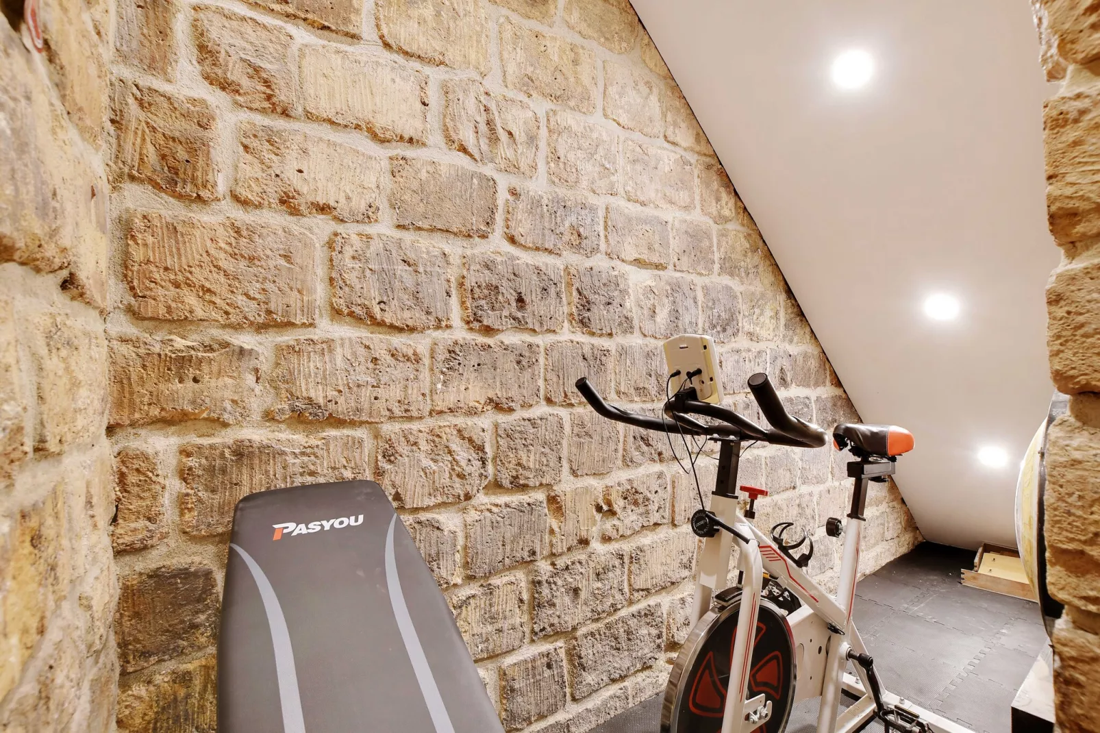 DA-16-POPINCOURT-Niet-getagd