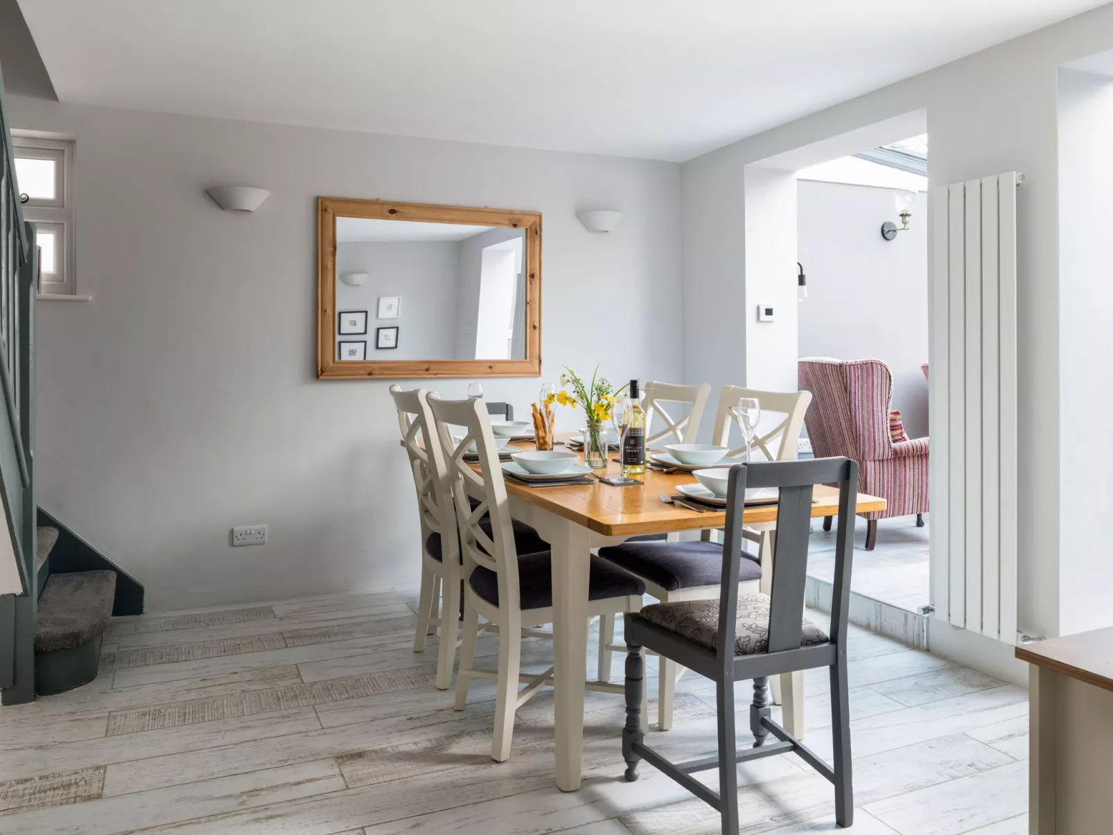 Esmor Cottage-Binnen