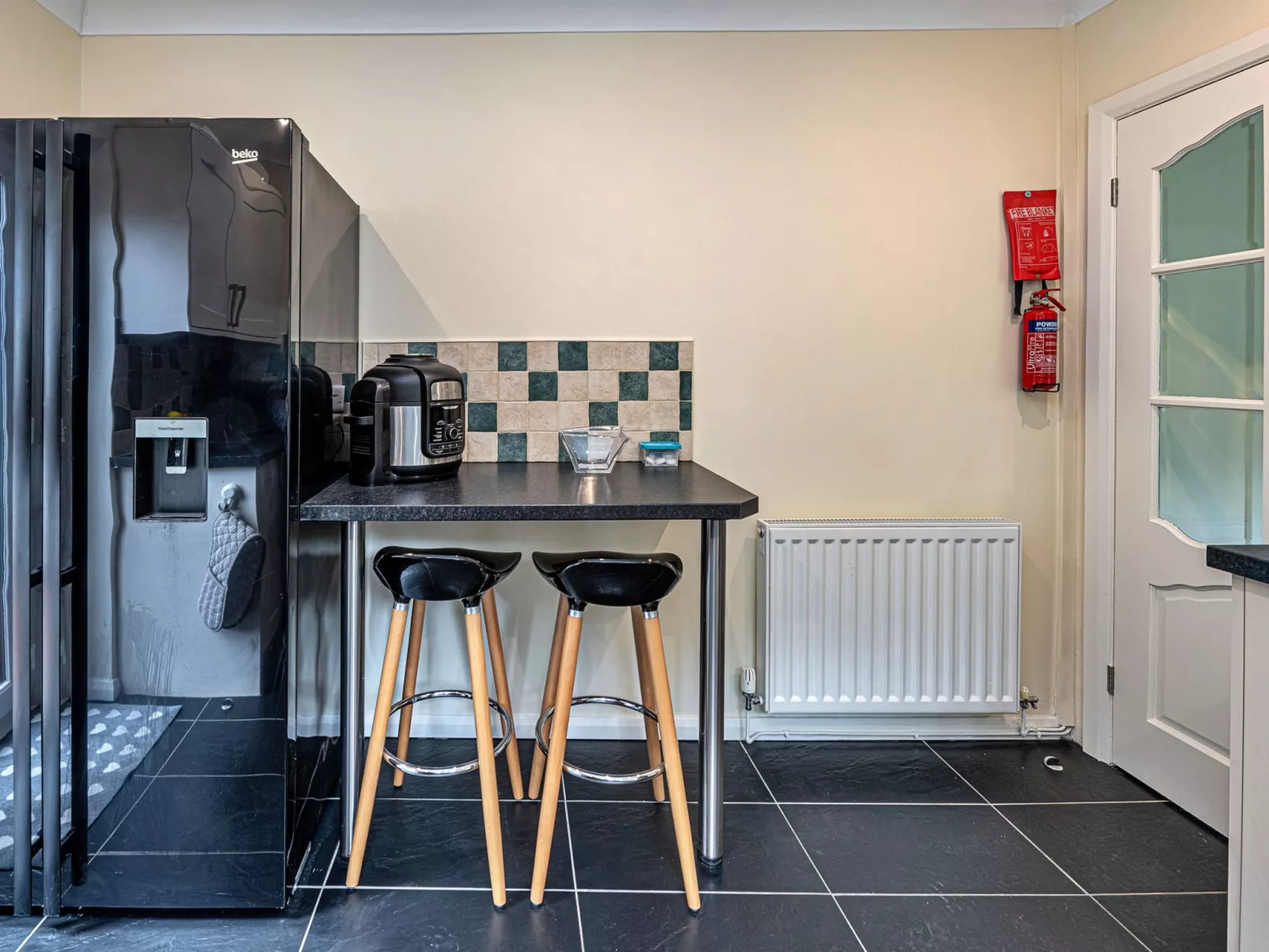 Cesail Y Mynydd-Binnen