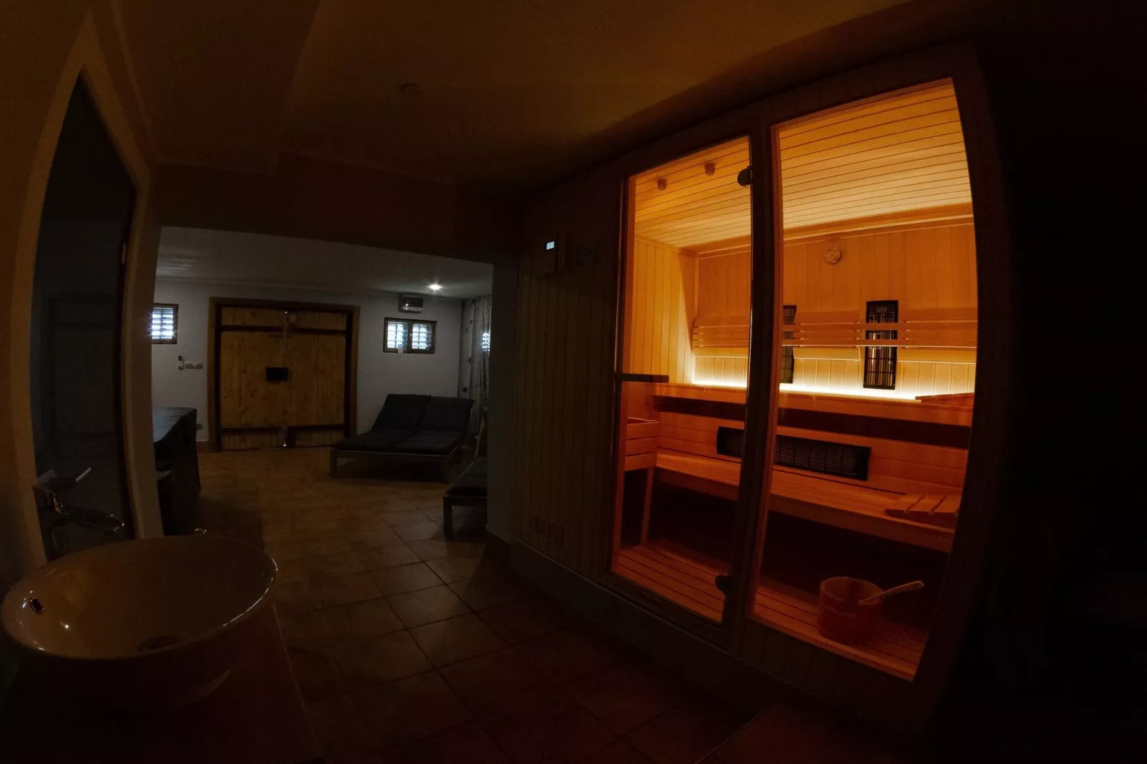 Hillside Haven Holiday Home with Sauna and Hot-Tub - One Bedroom Holiday Home with Sauna and Hot-Tub-Sauna