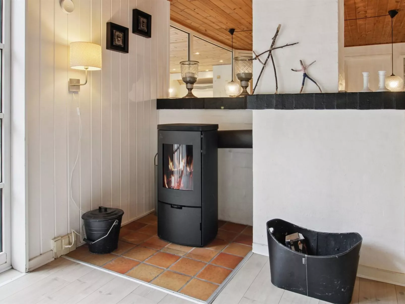 "Alvina" - 3.2km from the sea-Binnen