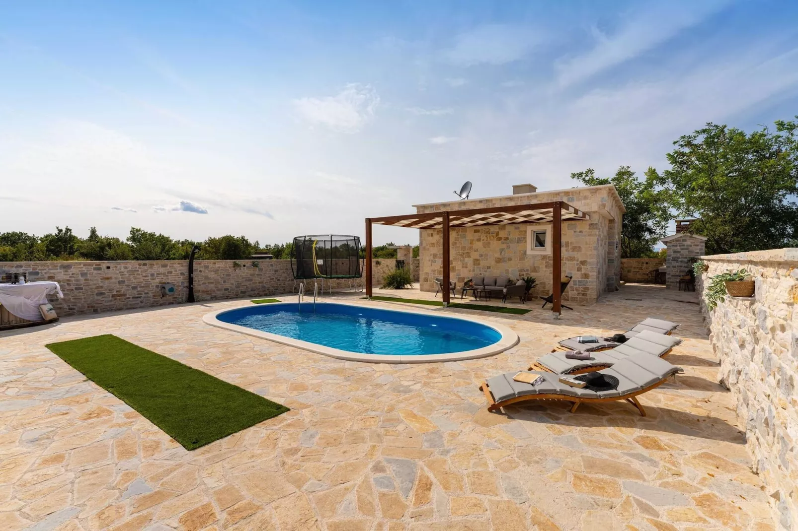 Holiday home Katalea-Zwembad