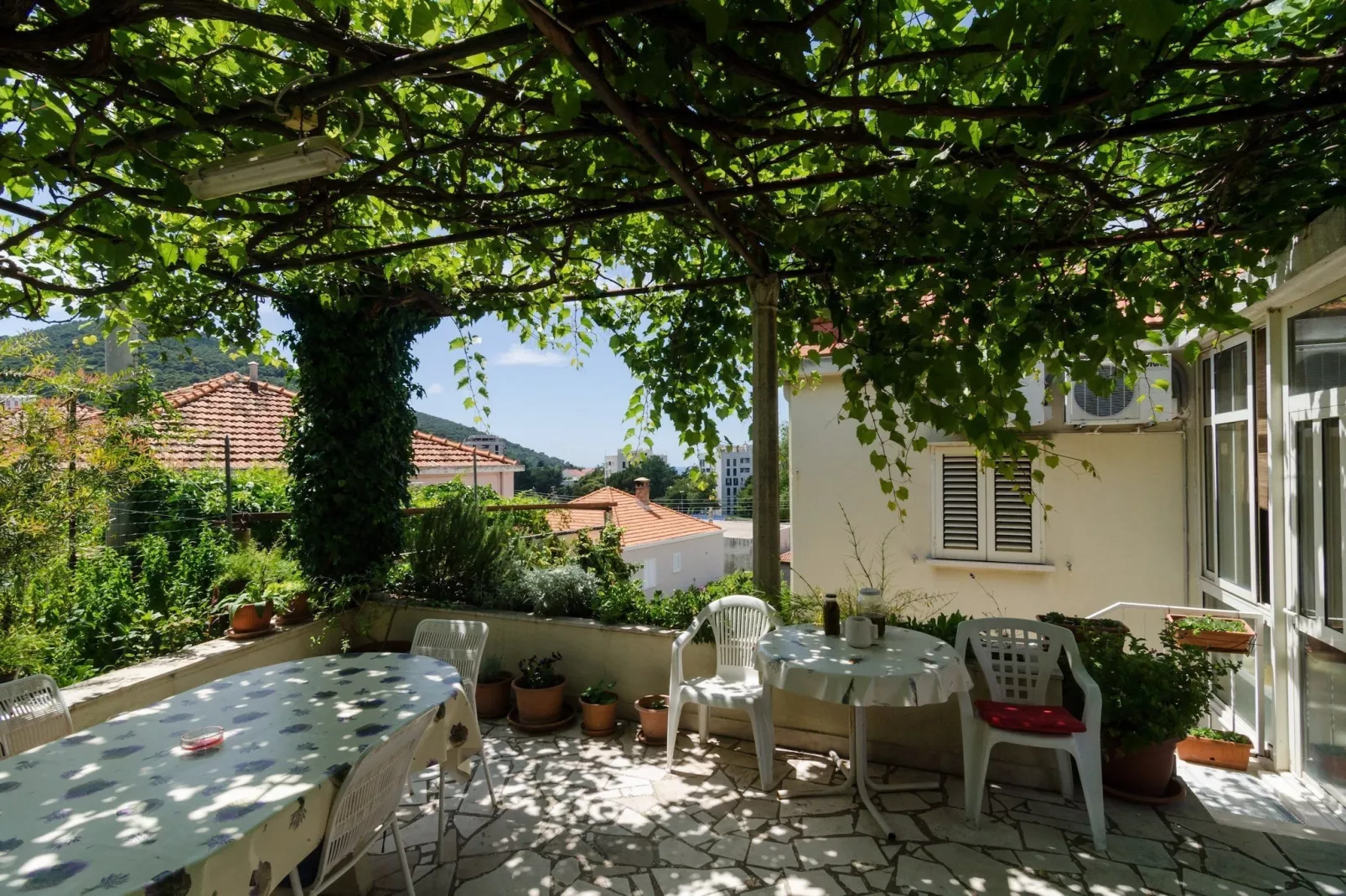 Apartment Olga - Studio Apartment with Terrace-Terras