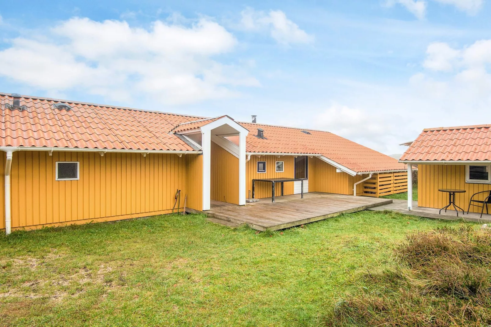 Licht strandhuis met sauna -- By Traum Ferienwohnungen-Uitzicht