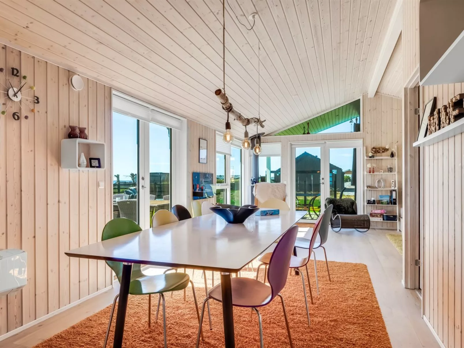 "Ginia" - 150m to the fjord-Binnen