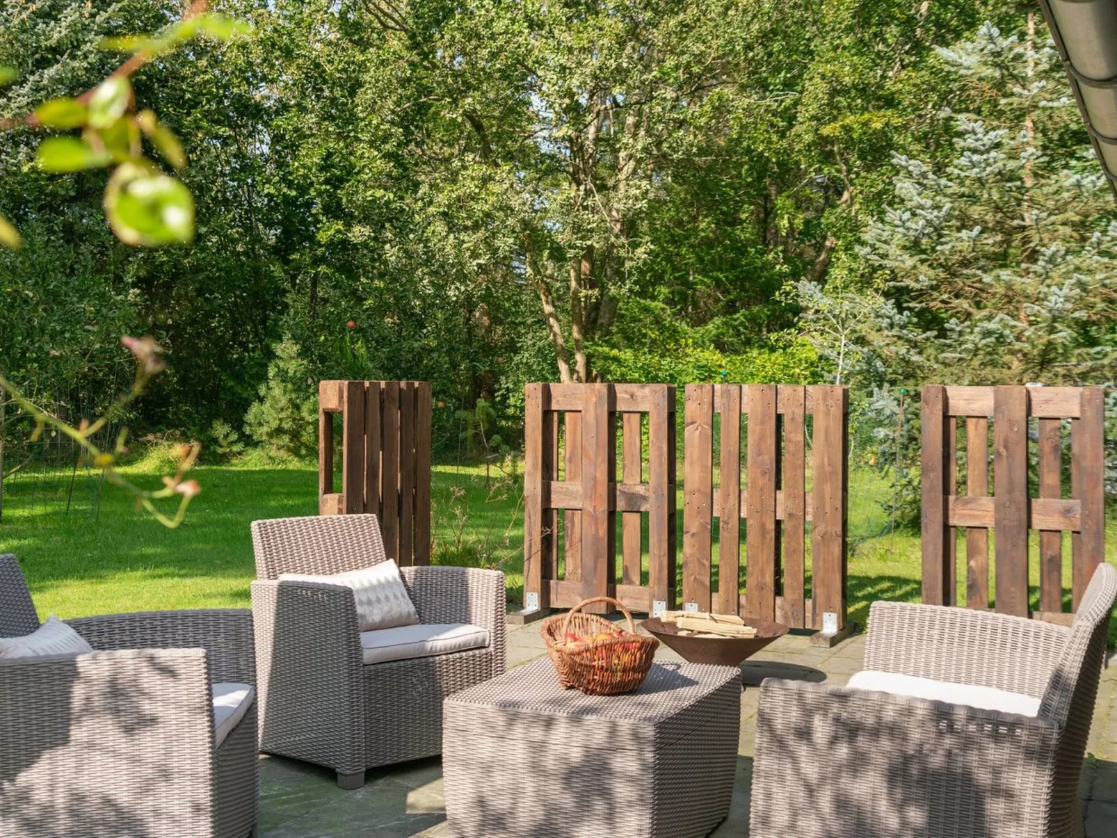 "Arnborg" - 2km from the sea-Buiten