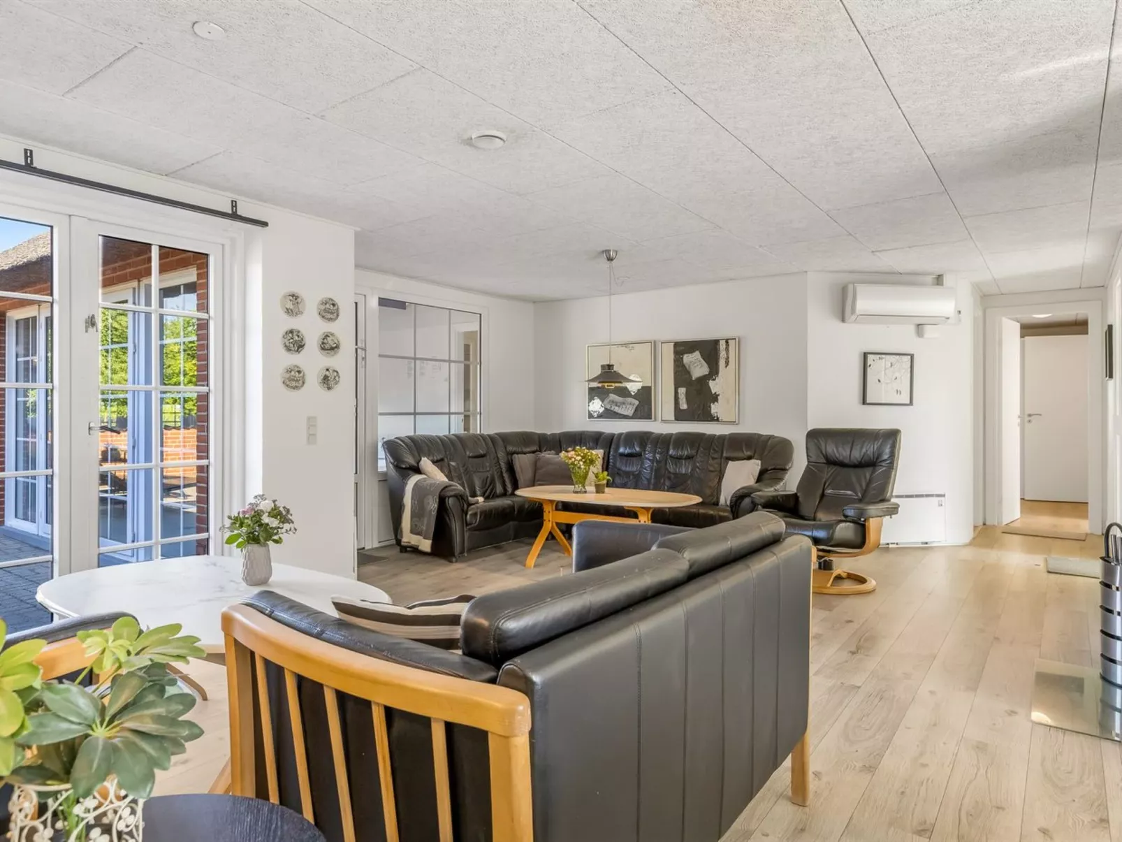 "Artan" - 2.6km from the sea-Binnen