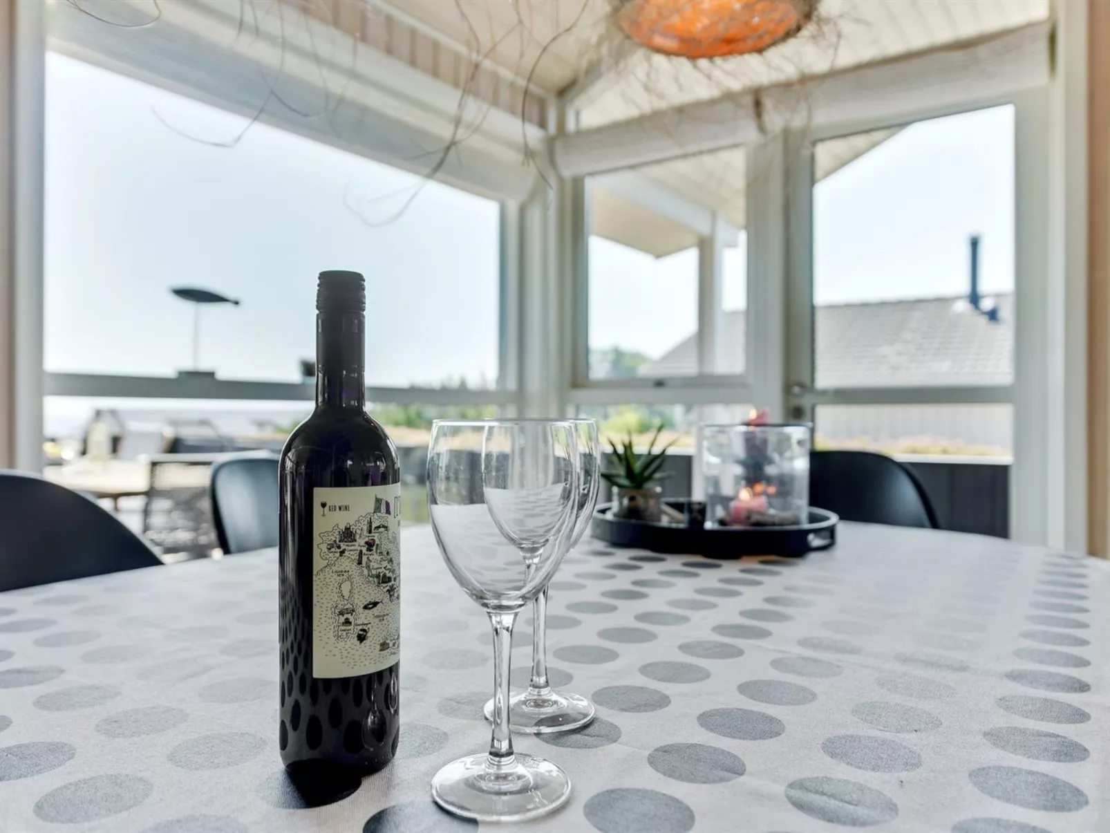 "Fridtjof" - 100m from the sea-Binnen