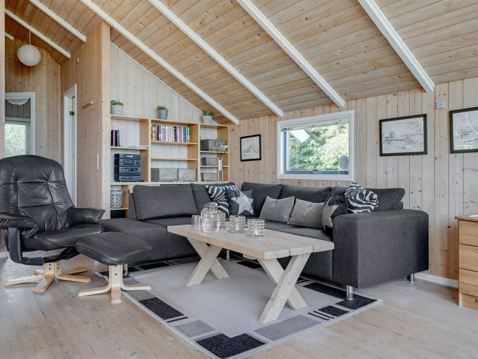 "Jarmericus" - 300m from the sea-Binnen