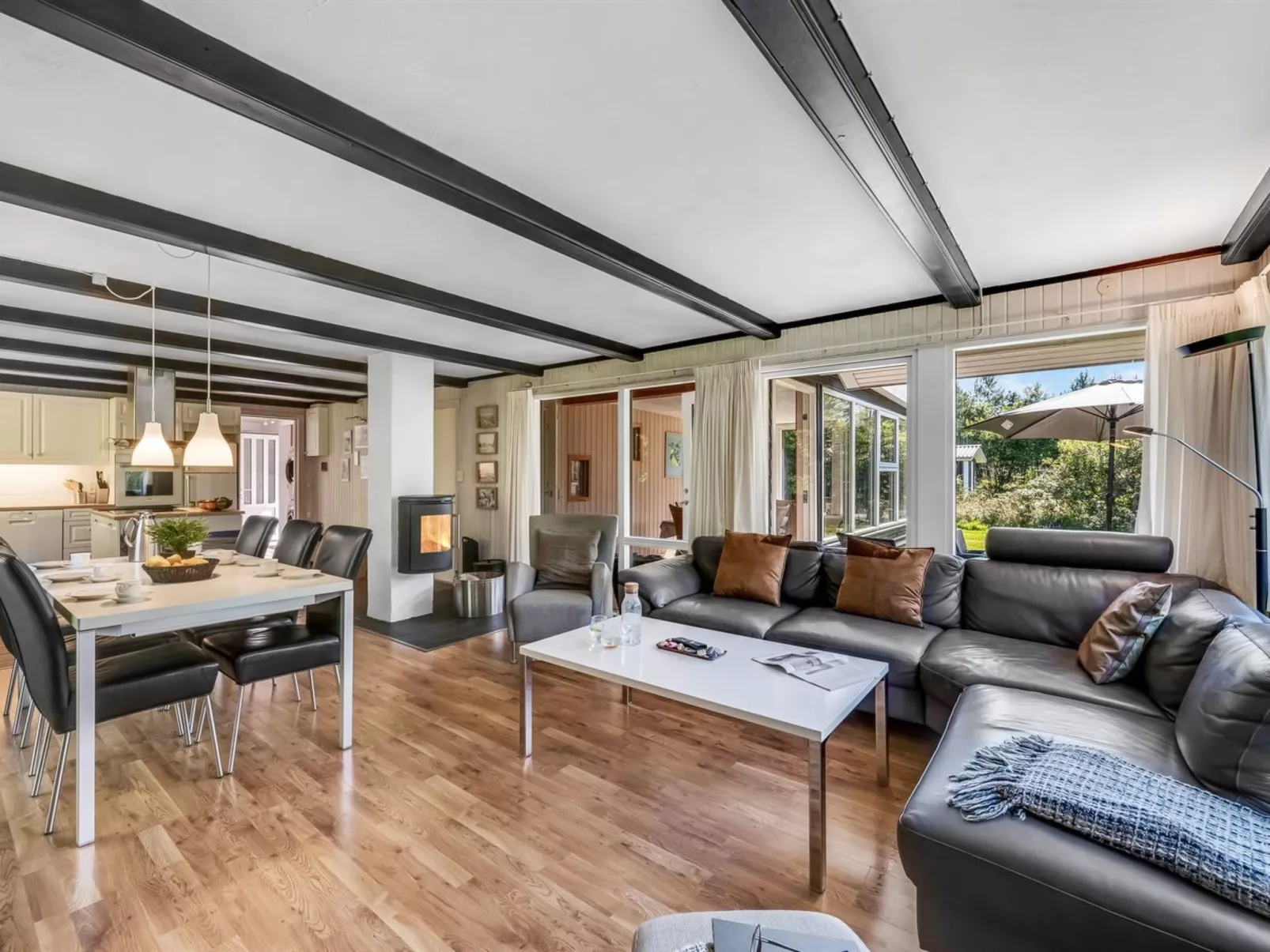 "Yall" - 1km from the sea-Binnen