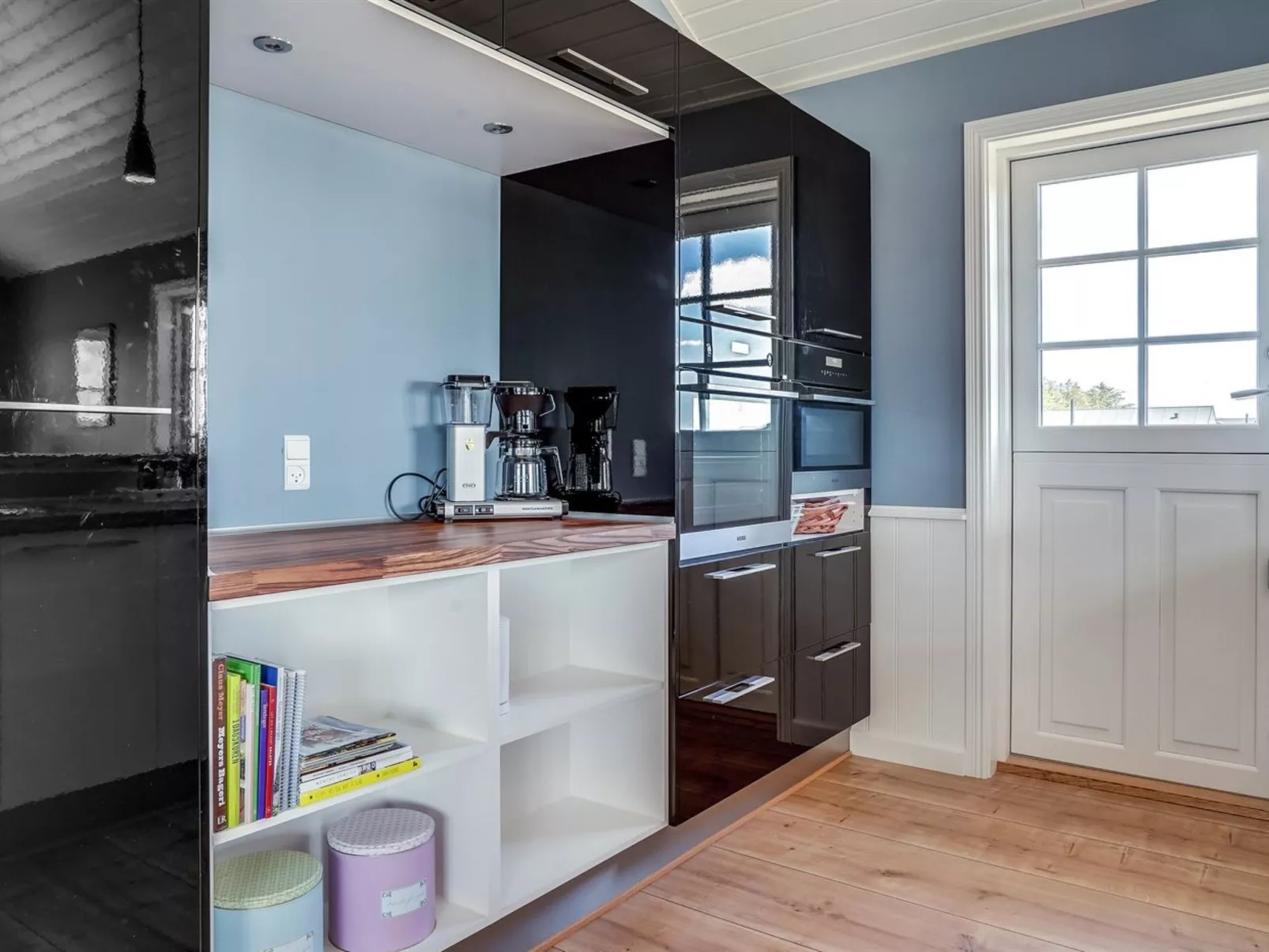 "Taija" - 1.5km from the sea-Binnen