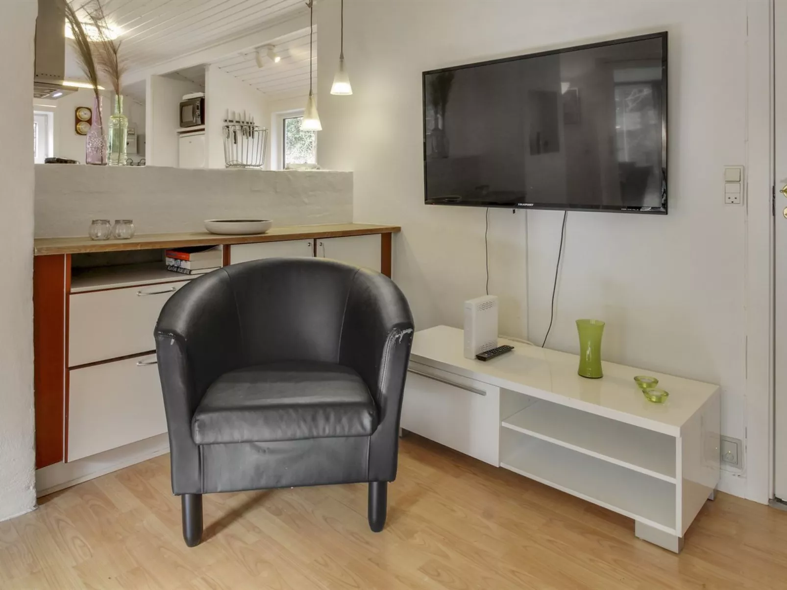 "Josina" - 32km from the sea-Binnen