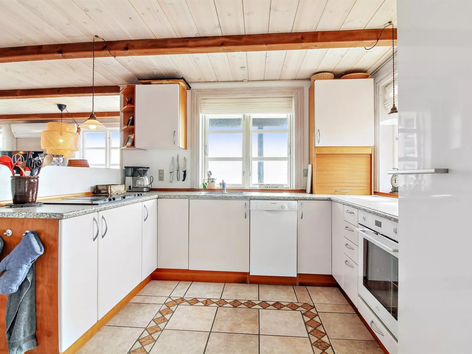 "Sander" - 10m to the fjord-Binnen