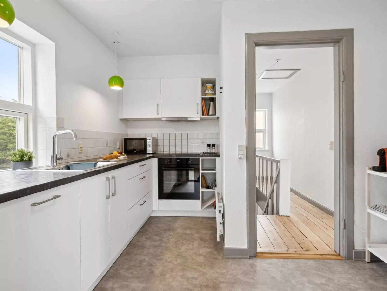 "Sira" - 25m from the sea-Binnen