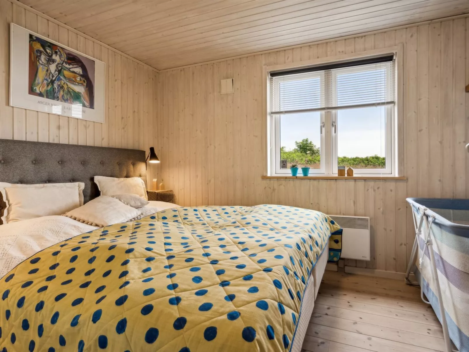 "Susana" - 50m from the sea-Binnen