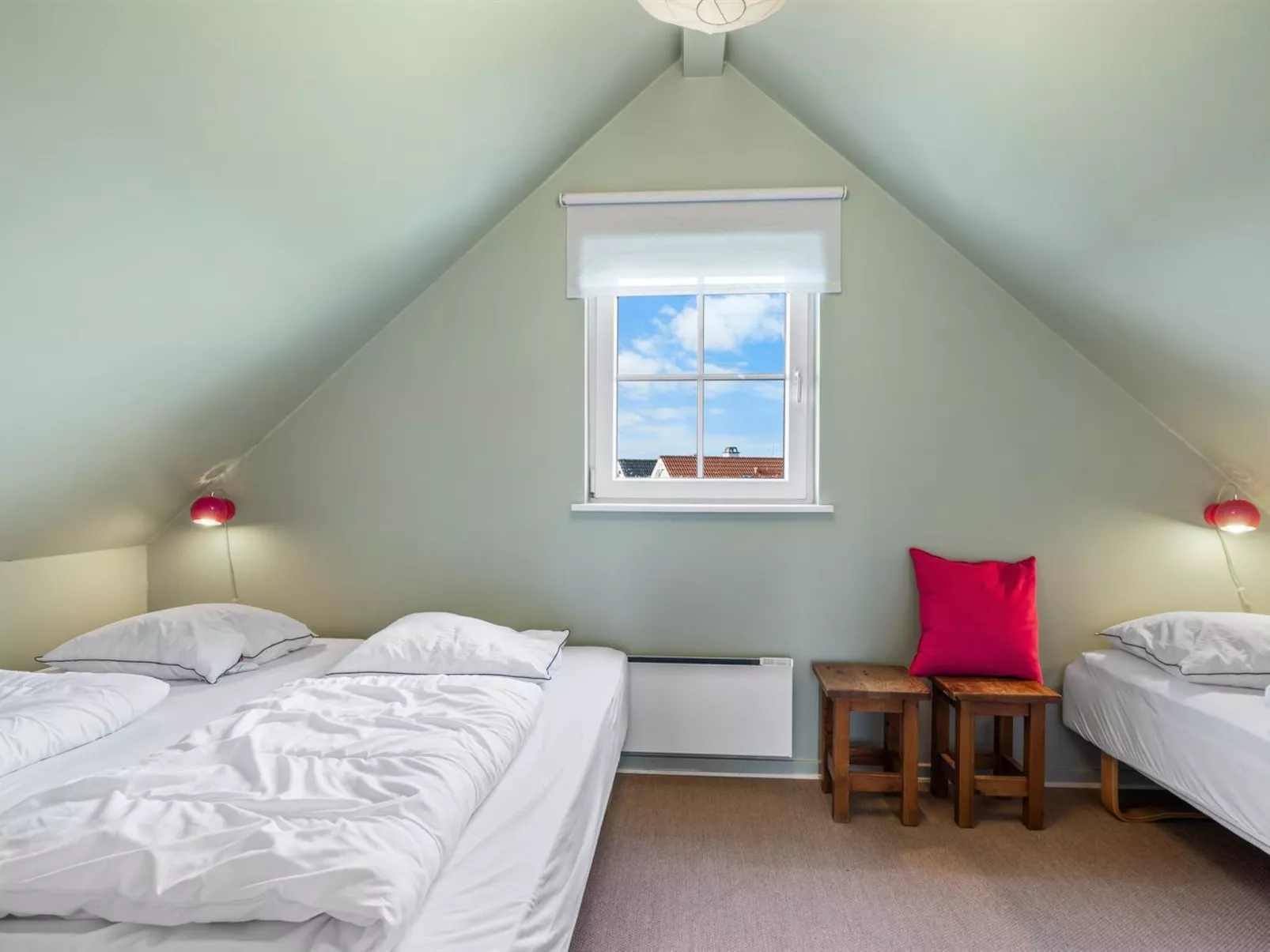 "Solvey" - 270m from the sea-Binnen