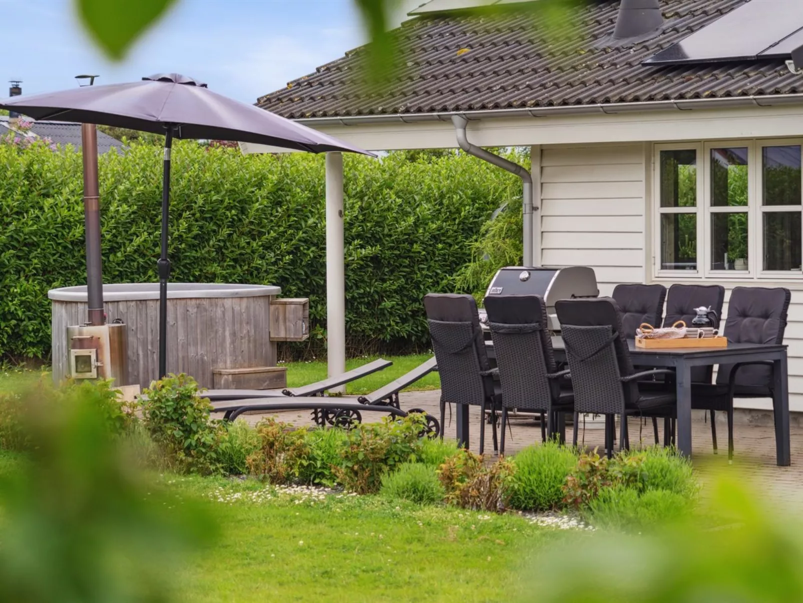 "Andon" - 320m from the sea-Buiten