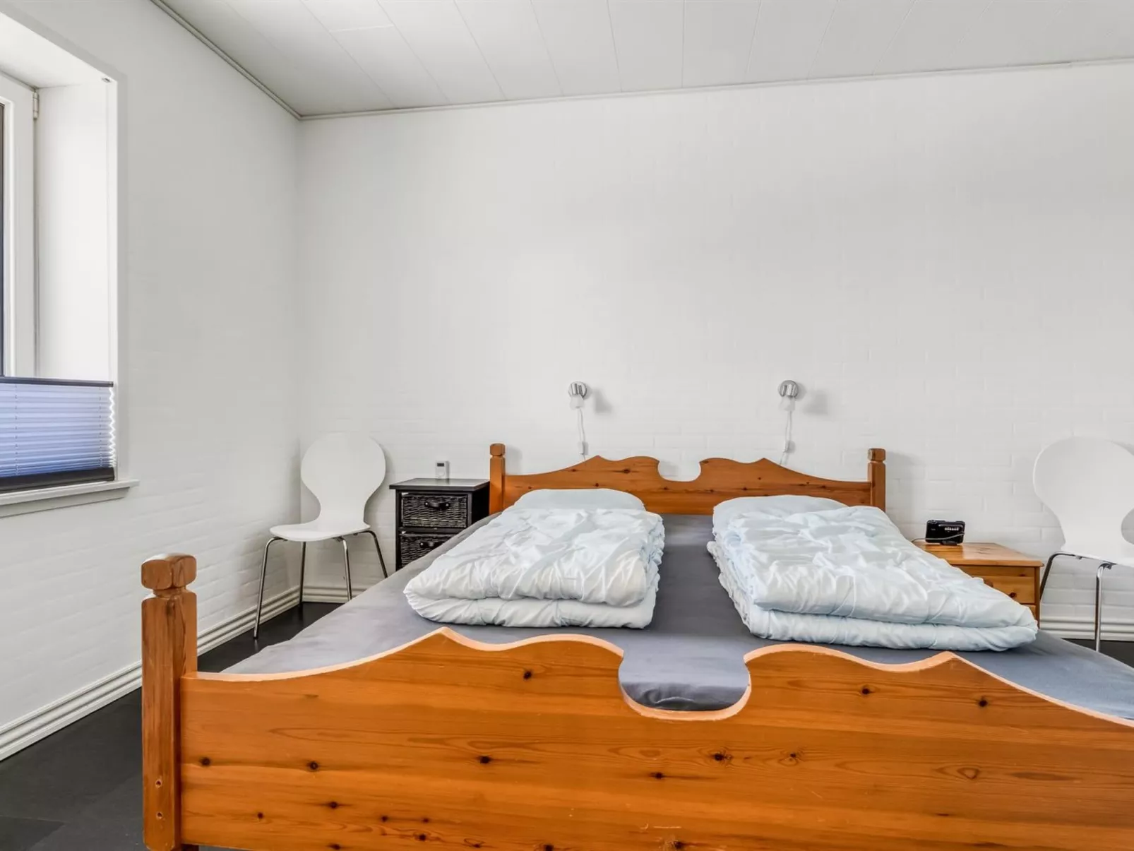 "Kora" - 2km from the sea-Binnen